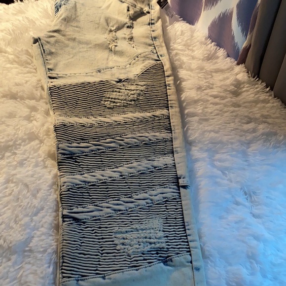 CJ Black Premium Distressed Jeans - Picture 2 of 8